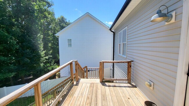 Building Photo - 119 Ashley Wds Ct