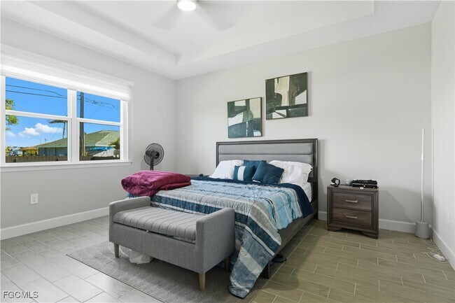 Building Photo - 525 Tropicana Parkway W