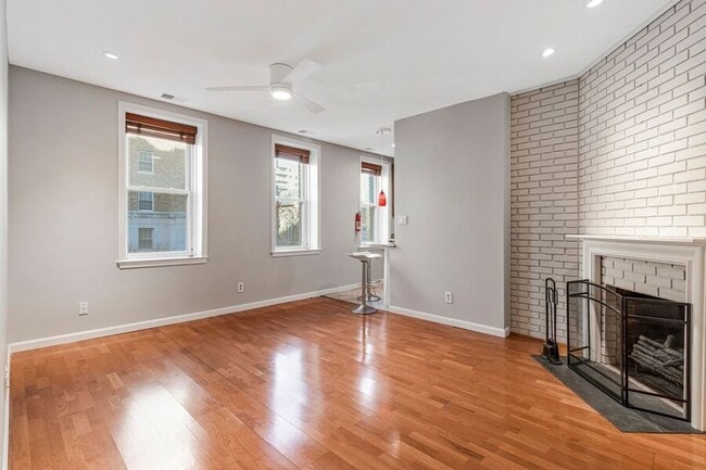 Building Photo - 2001 16th St NW