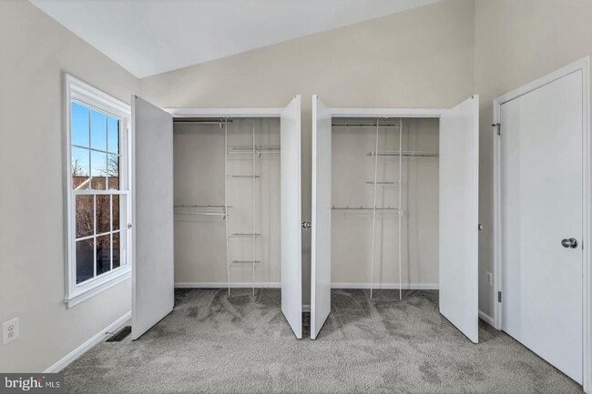 Building Photo - 12228 Grassy Hill Ct