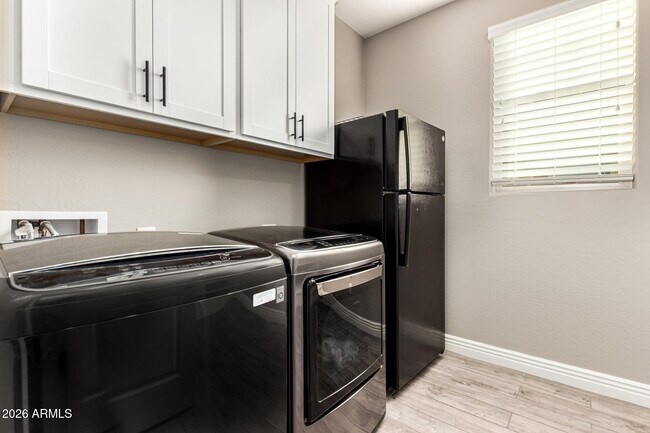 Building Photo - 3541 E Aquarius Pl.