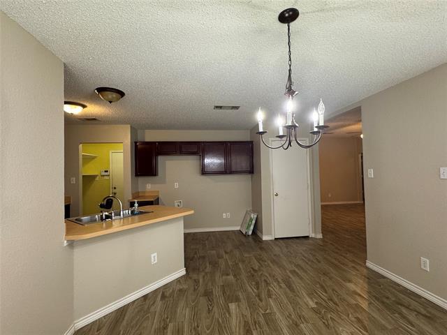 Building Photo - 823 Colson Dr