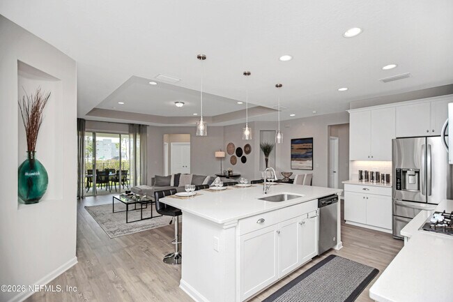 Building Photo - 179 Horsetail Ct