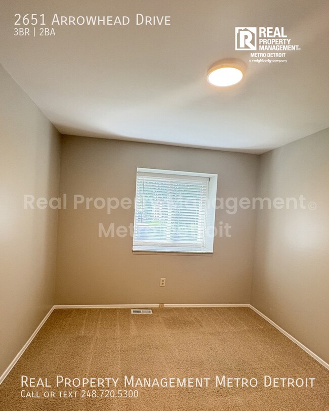 Building Photo - 2651 Arrowhead Dr
