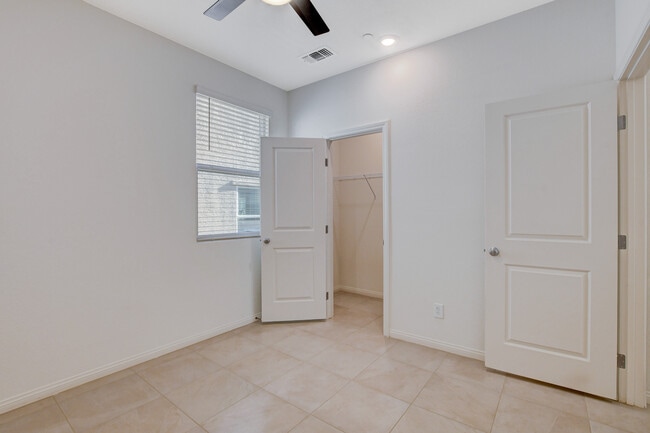 Building Photo - 8439 Vacarez Dr