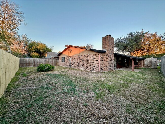 Building Photo - 5651 Condon Ln