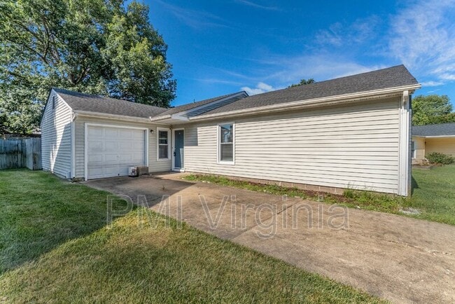 Building Photo - 3909 Wilmington Ct