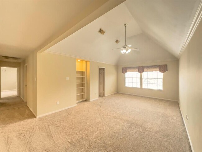 Building Photo - 16714 Colony Terrace Dr
