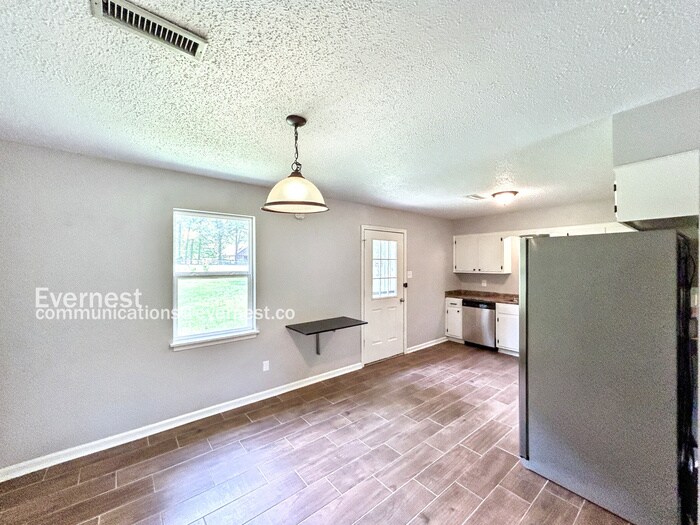 Building Photo - 1578 Atoka Idaville Rd