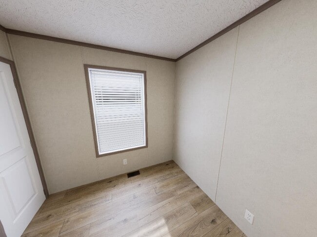 Building Photo - 4202 Twin Terrace