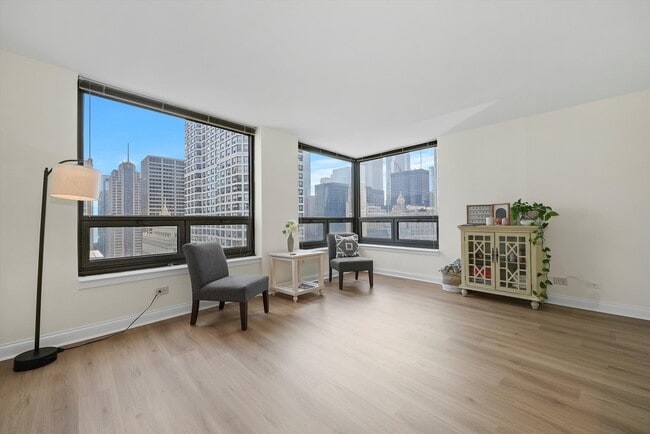 Building Photo - 440 N Wabash Ave
