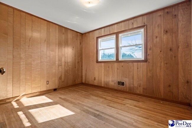 Building Photo - 2101 W McCown Dr