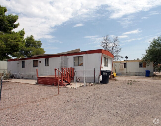 43's Mobile Home Park 3333 N Flowing Wells Rd Tucson AZ 85705
