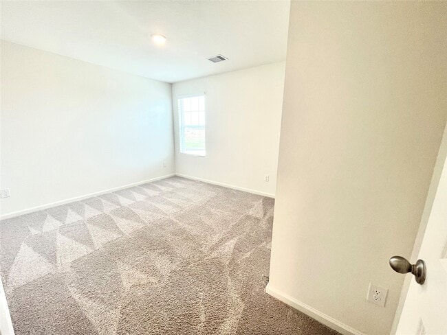 Building Photo - 5915 Grantgrala Dr