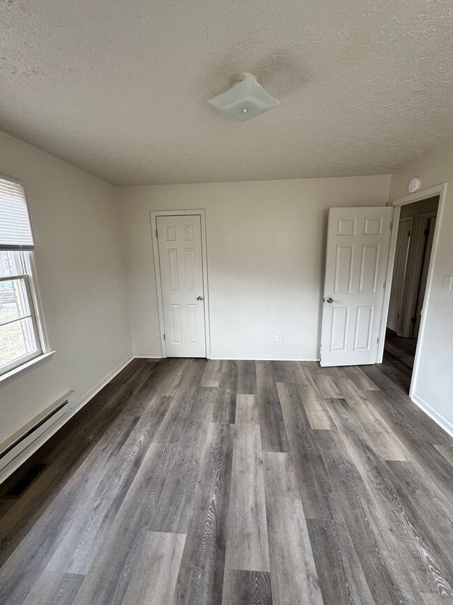 Building Photo - 3/1 in Shelby, NC