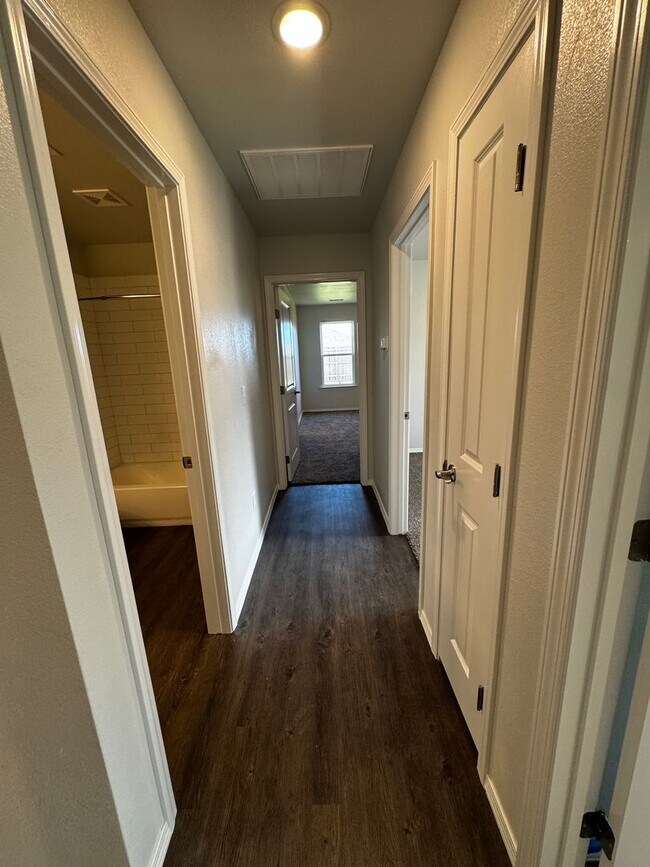 Building Photo - New construction!!! Beacon Pointe 3/2/2