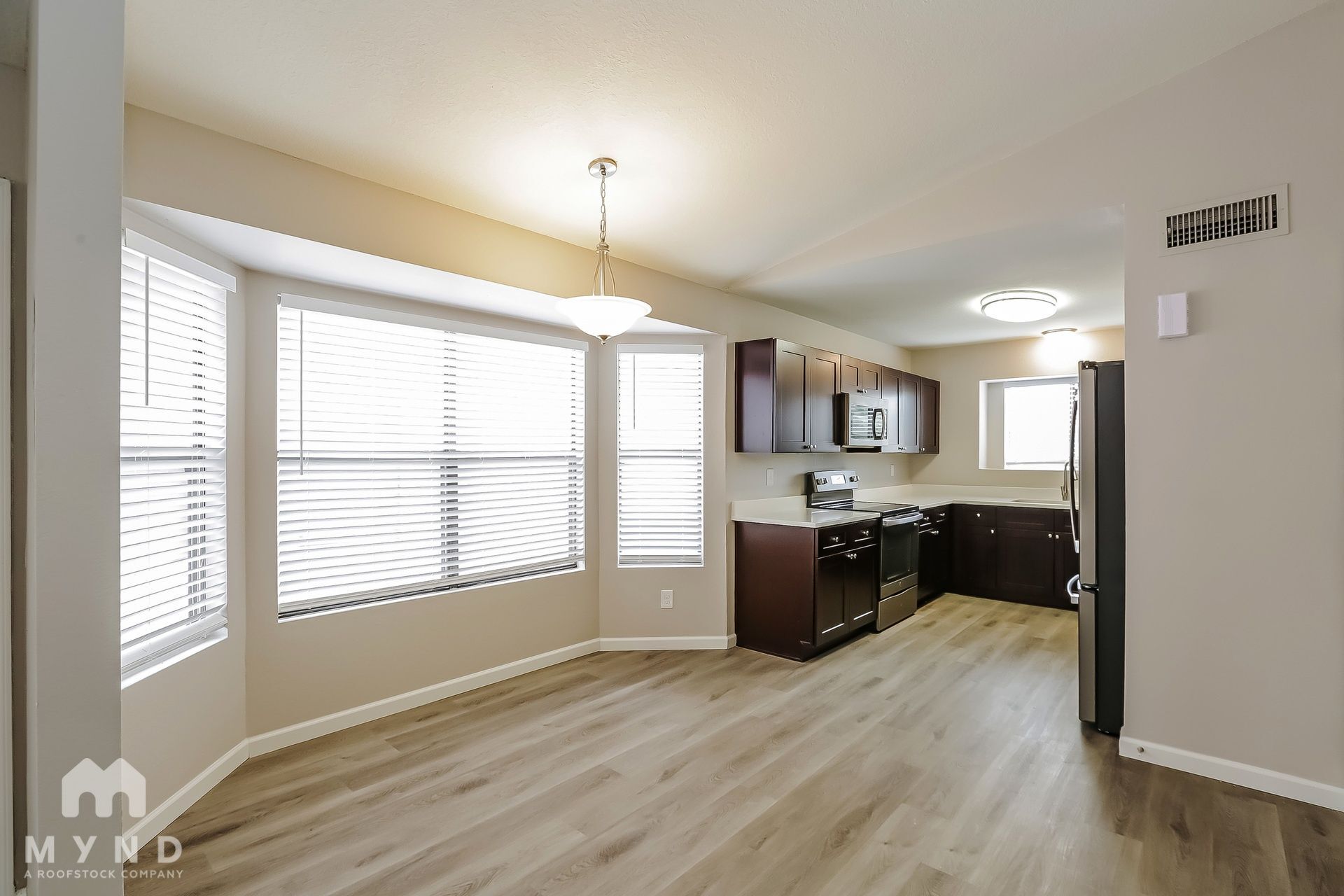 Building Photo - 4545 N 67th Ave