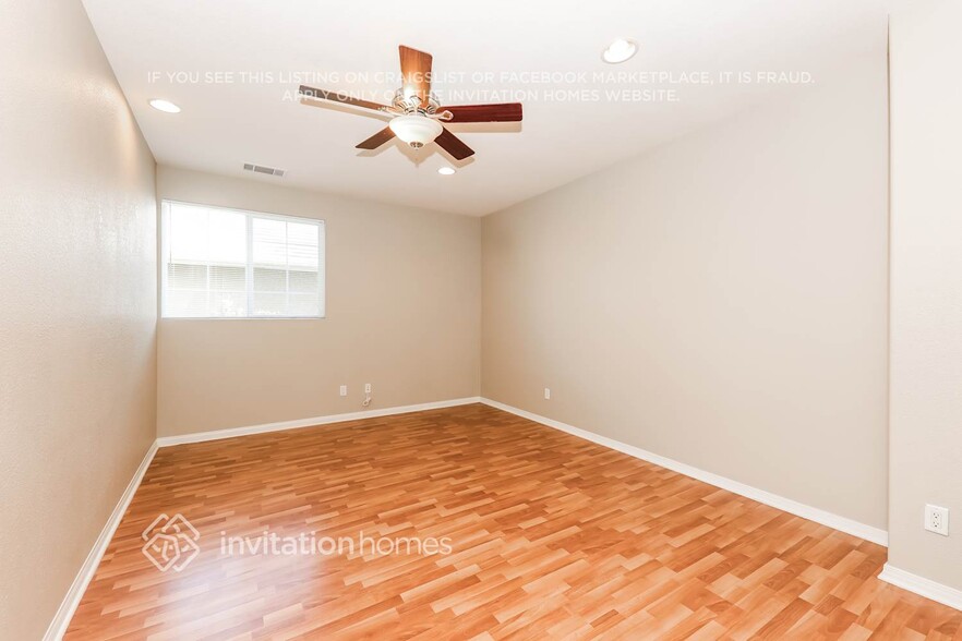 Building Photo - 40370 Hannah Way