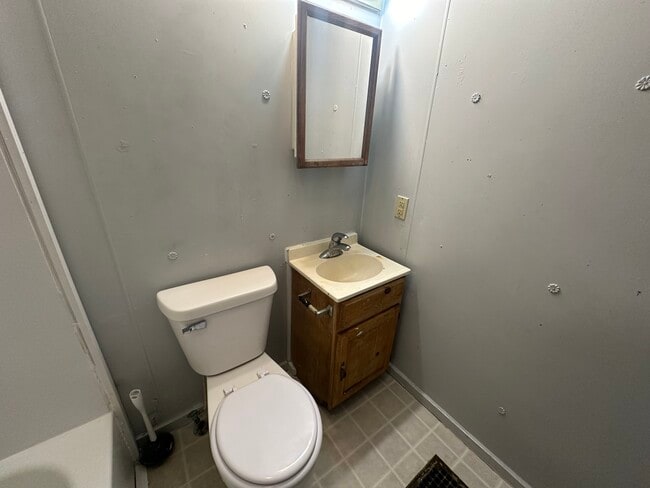 Building Photo - 19 Elizabeth St