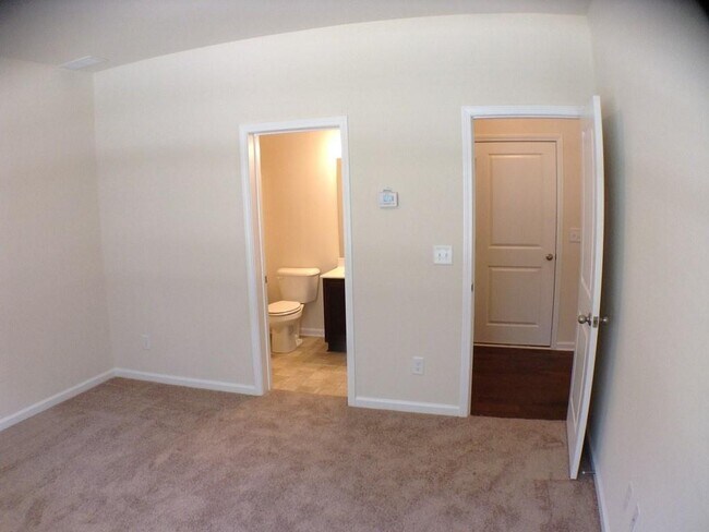 Building Photo - 3844 Equity Ln