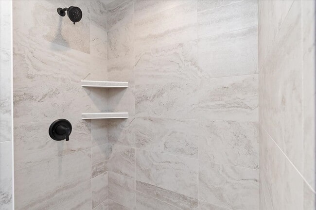 Building Photo - Brand New 3 Bed 2.5 Bath Townhouse With Many Amenities