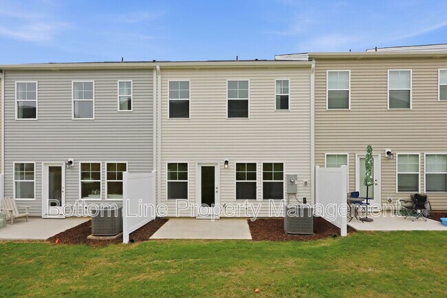 Building Photo - 27 Broward Ln