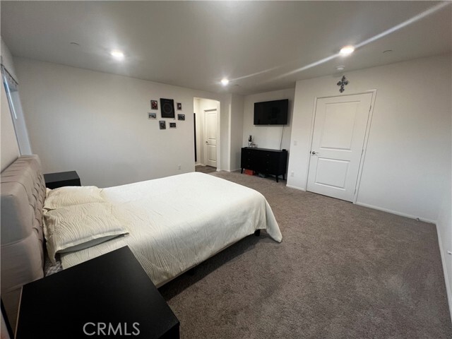 Building Photo - 28388 Memory Ln