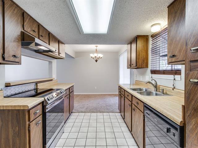 Building Photo - 10157 Buffalo Grove Rd