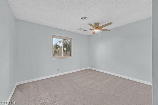 Building Photo - 2238 Marlboro Dr