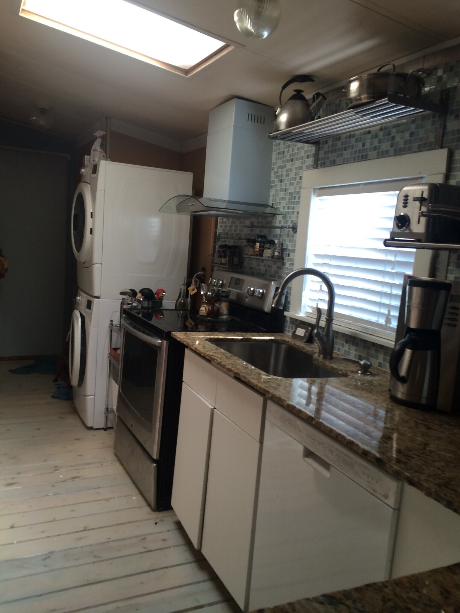 Home is renovated and upgraded. Appliances include full sized washer and dryer. - 3000 Clarcona Road
