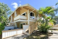 Building Photo - 373 Mananai Pl