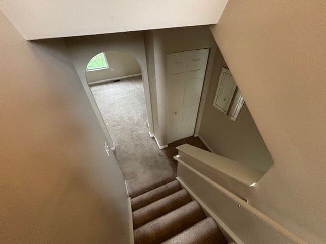 Building Photo - 3 Bedroom/2.5 Bath Townhome in Export, PA