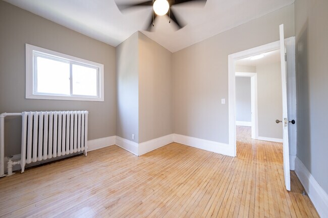 Building Photo - 1611 Carroll Ave