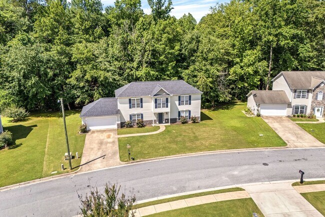 Building Photo - 4264 Live Oak Dr