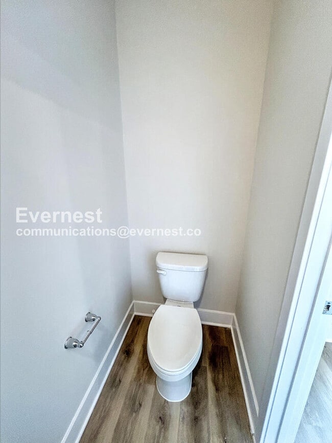 Building Photo - 195 Sioux Lp