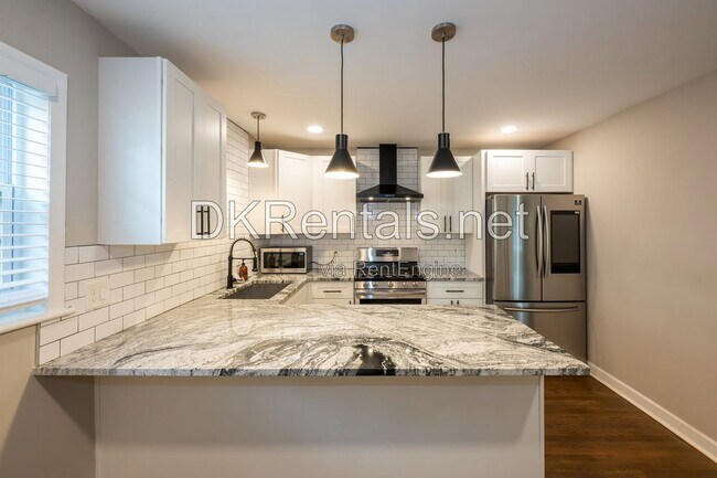 Building Photo - 2131 Bixler Cir