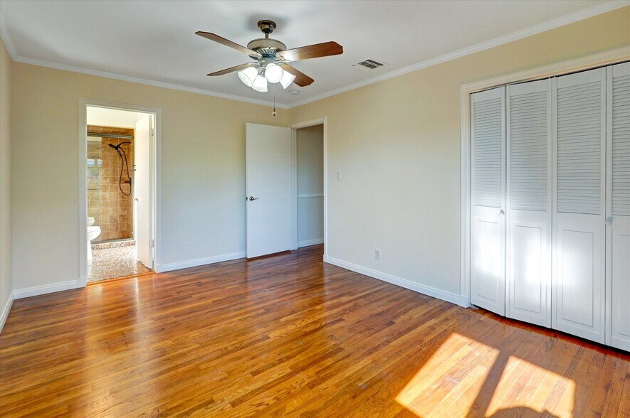 Building Photo - 17068 Celtic St