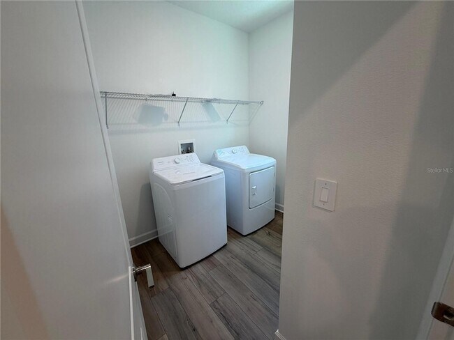 Building Photo - 7867 Poplin St