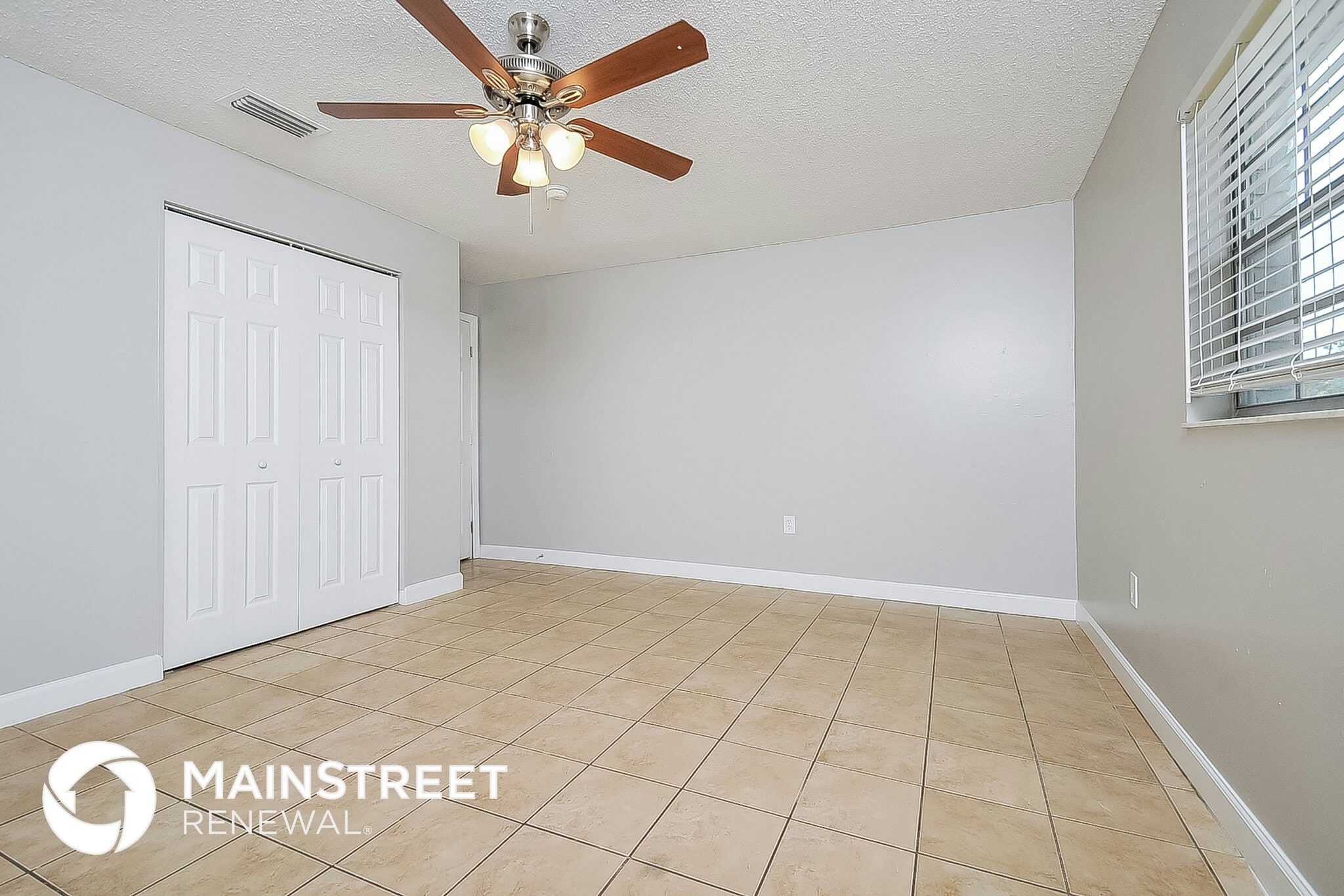 Building Photo - 2827 Gary Ln