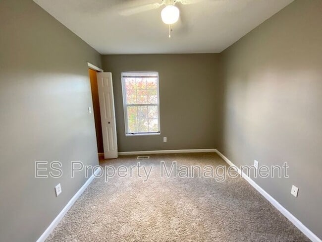 Building Photo - 6629 W Denton Dr