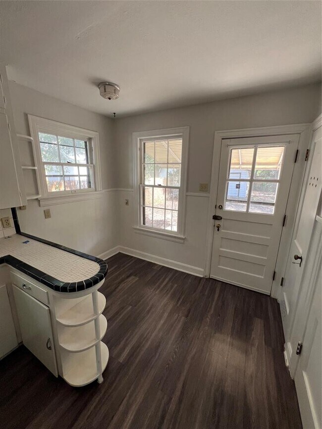 Building Photo - 3009 French Pl