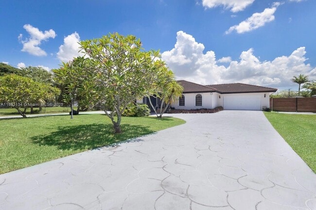 Building Photo - 161 SW 129th Ave