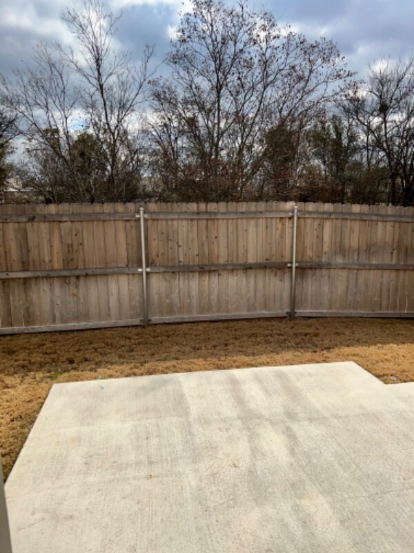 Building Photo - 3304 Belmont Dr