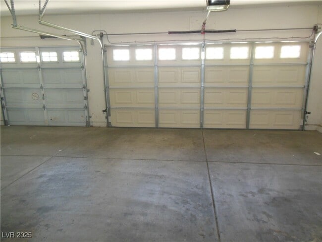 Building Photo - 2516 Chenault Cir