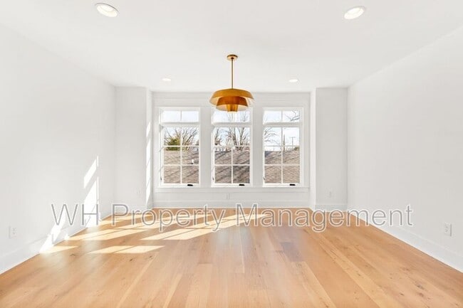 Building Photo - 500 Hobson Chapel Pl