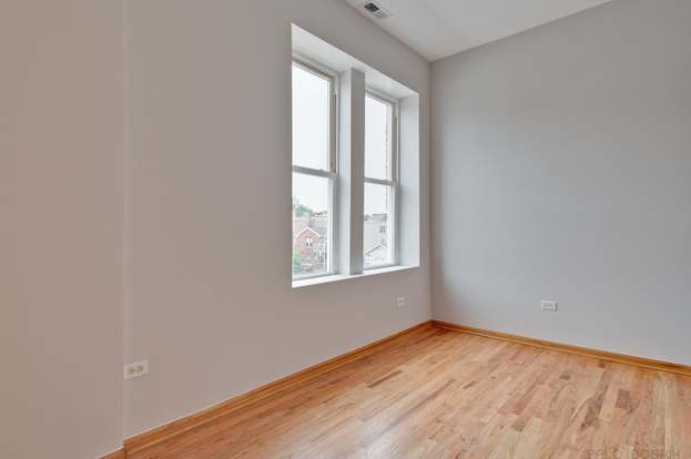 Building Photo - 1450 N Campbell Ave