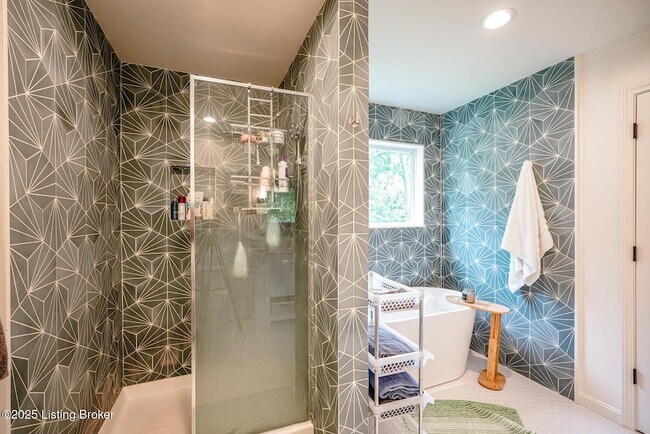 Building Photo - 7707 Cottage Cove Way