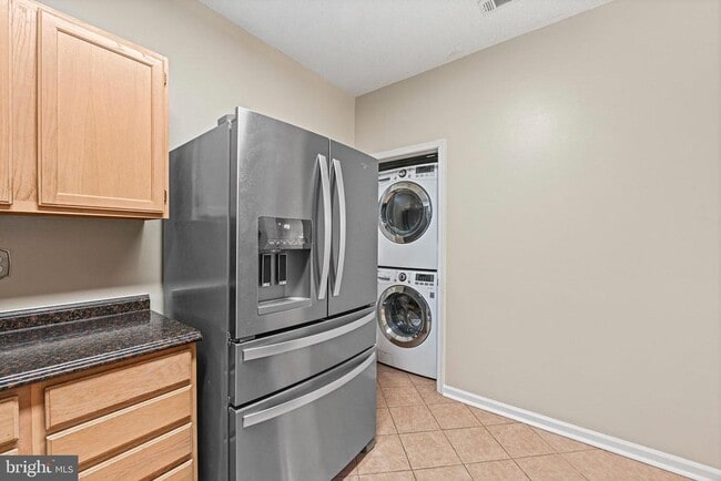 Building Photo - 14300 Rosy Ln