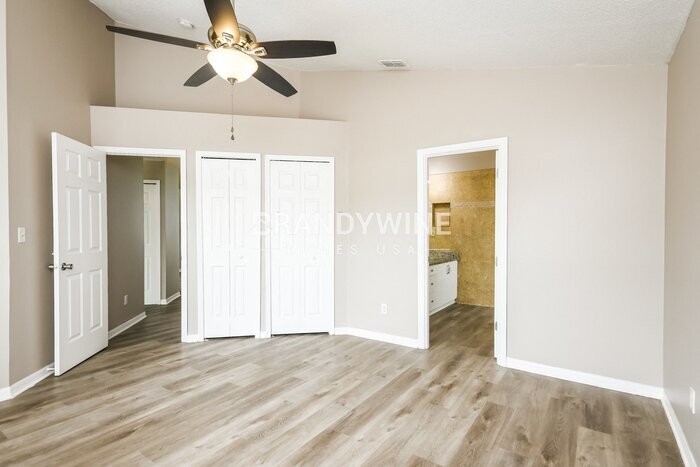 Building Photo - 1003 Dorking Way