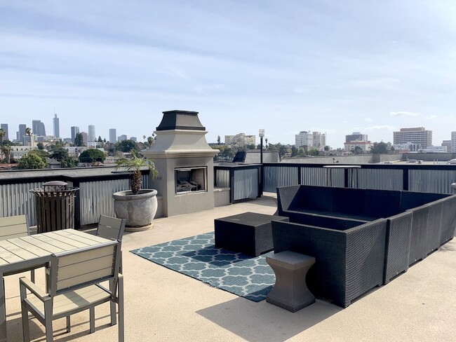 Sitting Area-360 View - Roberts K Town Lafayette